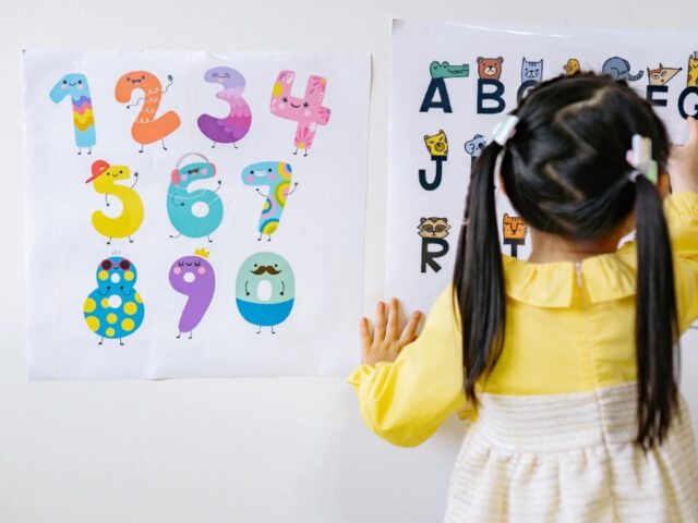 Building Strong Foundations: Early Literacy Tips for Preschoolers